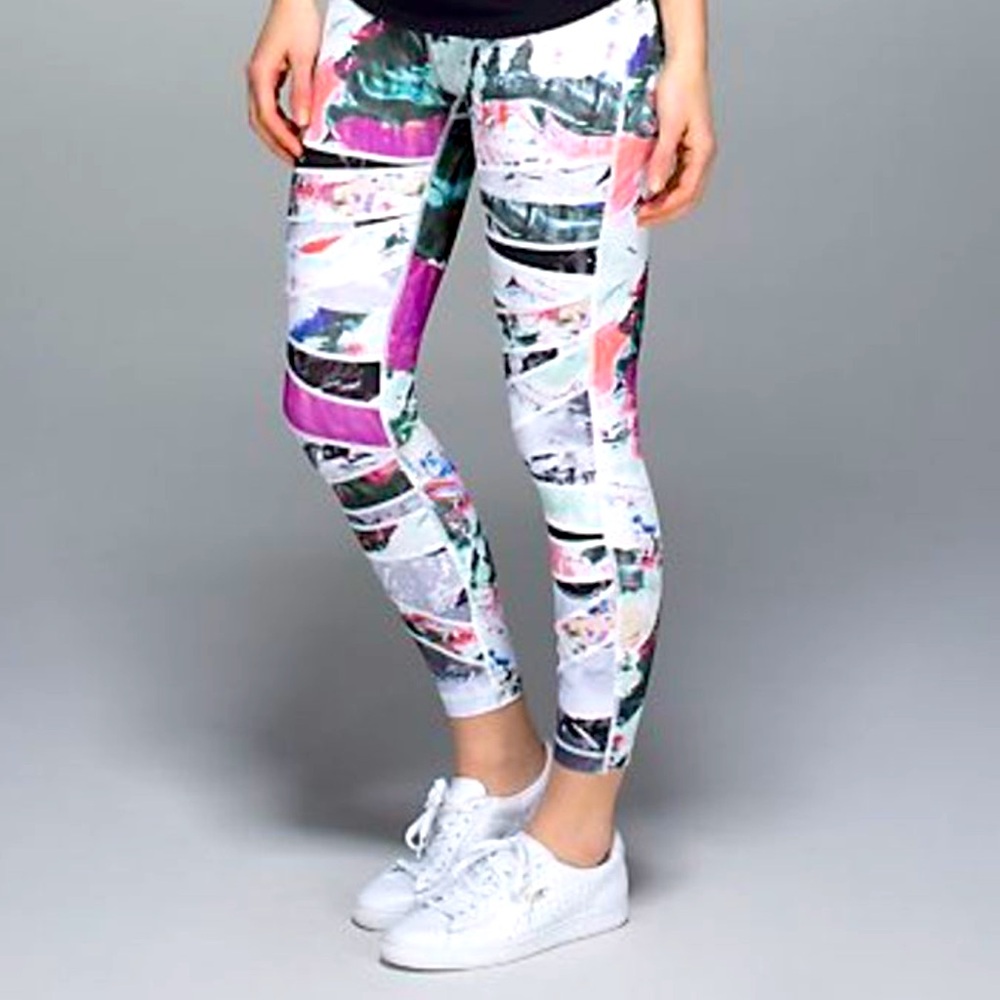 Lululemon High Times Pigment Wave multi leggings